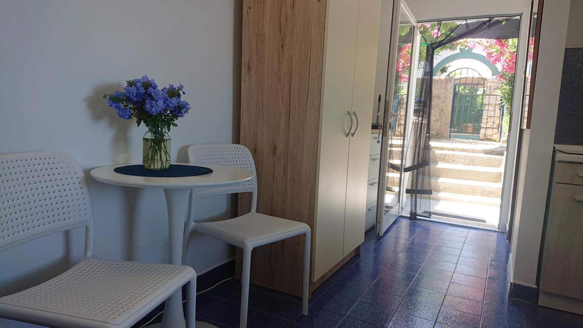 Apartmani Antonieta Veli Losinj Luaran gambar